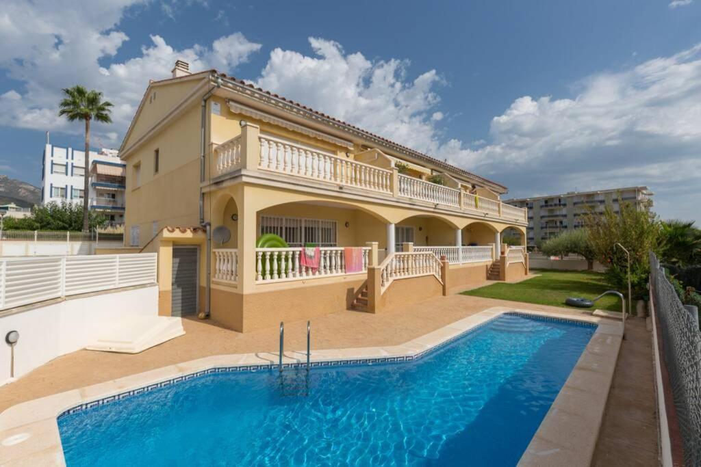 San Carlos - De Dos Con Piscina Comunitaria * Alcanar