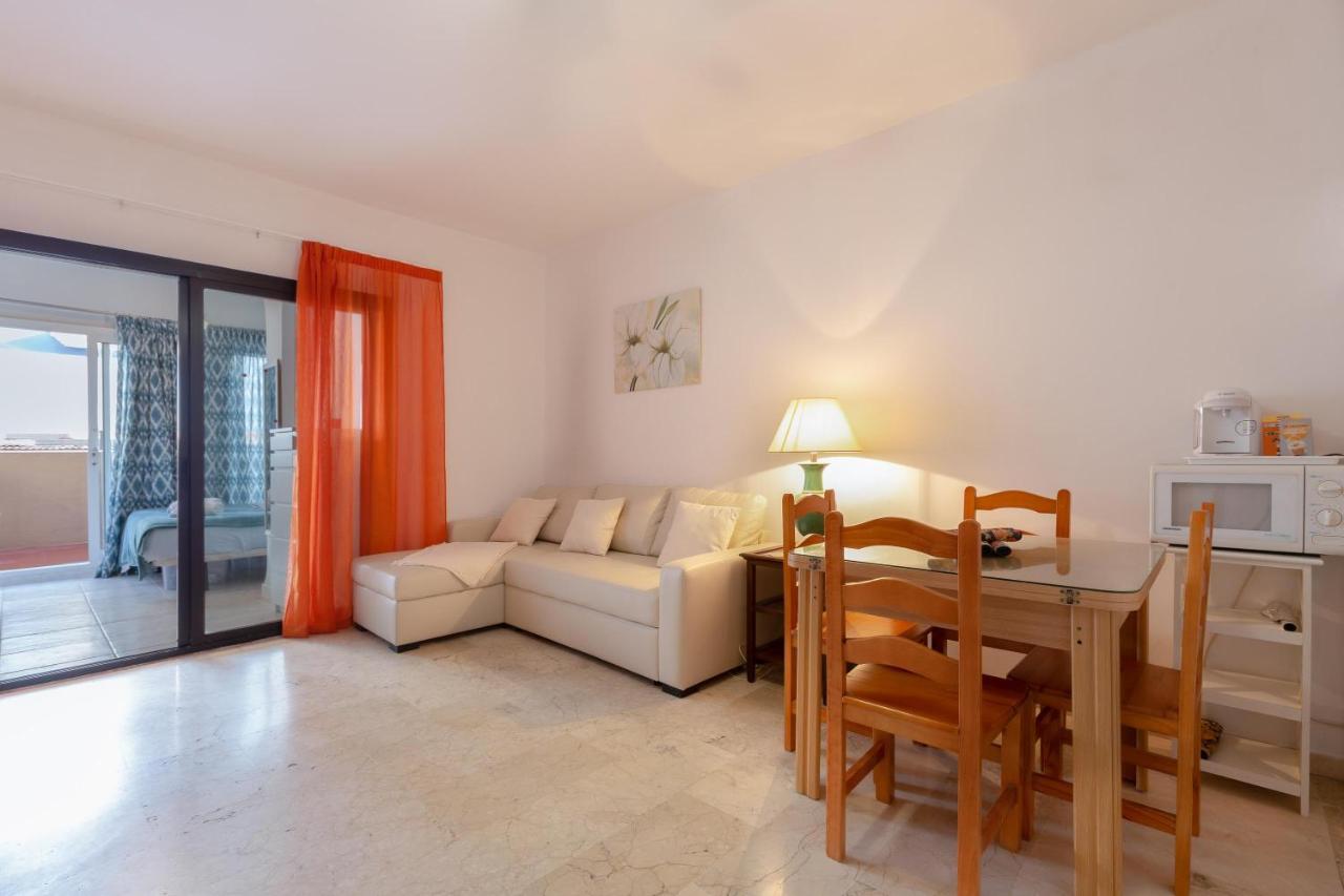 Edificio Apolo Apartment *