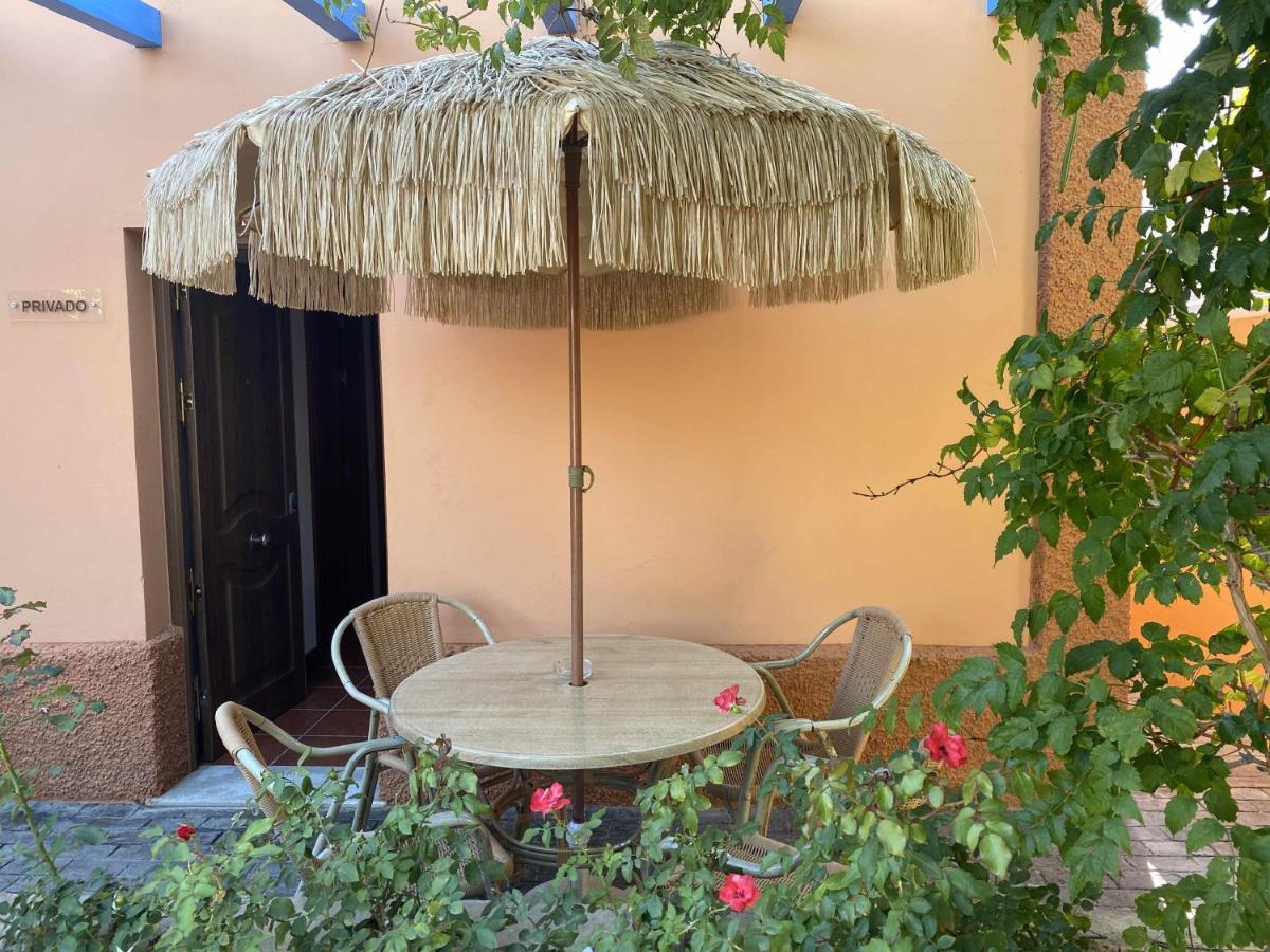 Apartamento Con Doble Entrada Y Piscina Compartida En El Palmar *