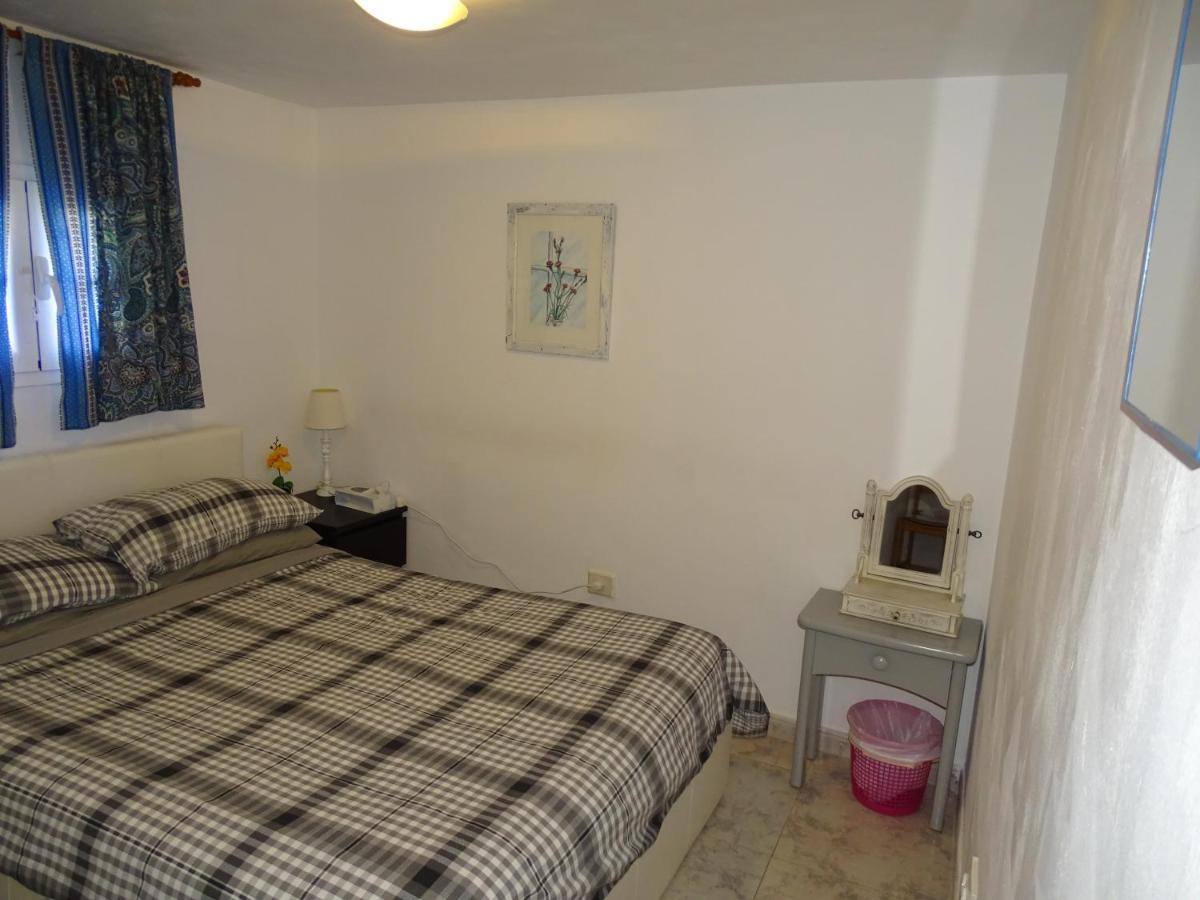Bed and breakfast Rickaty Bed And Breakfast, Airport Hotel, De Aeropuerto, Palmas Airport, Gran Canaria Airport, Lpa, Spain 2*