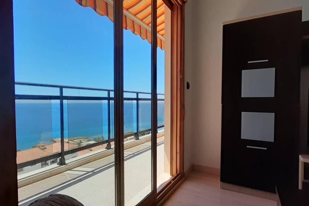 Descansar, Sonreír, Sentir. Paraíso Frente Al Mar Apartamento