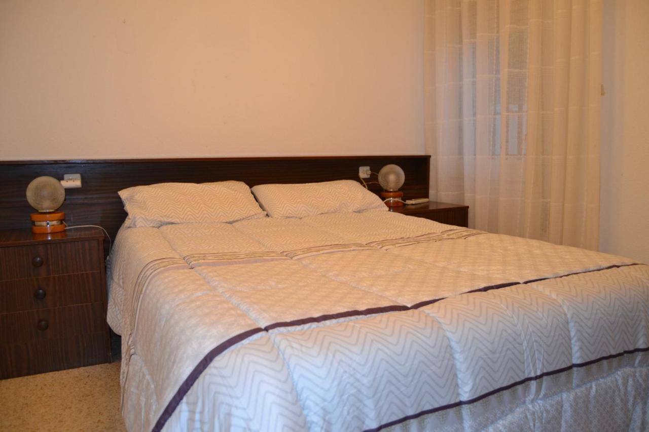Xalet A Primera Linea De Mar Holiday home *