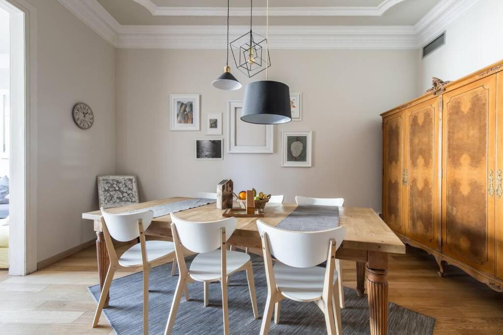 Apartment Beautiful & Central Flat Near Sagrada Familia