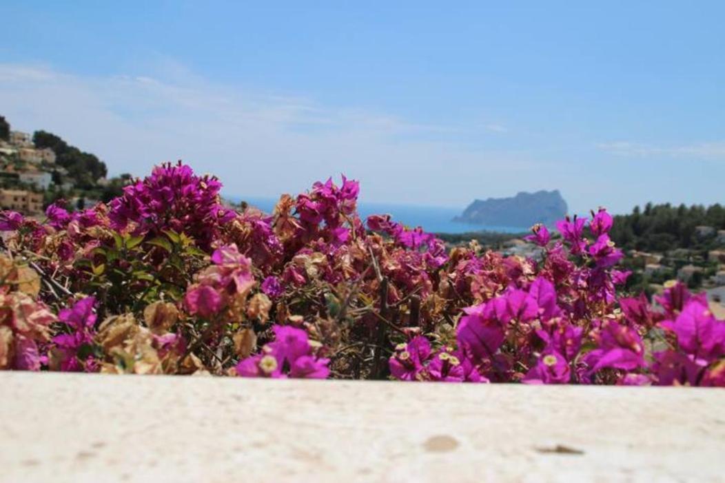 Villa Charming In Montemar With Private, Heated Pool And Sea Views Benissa