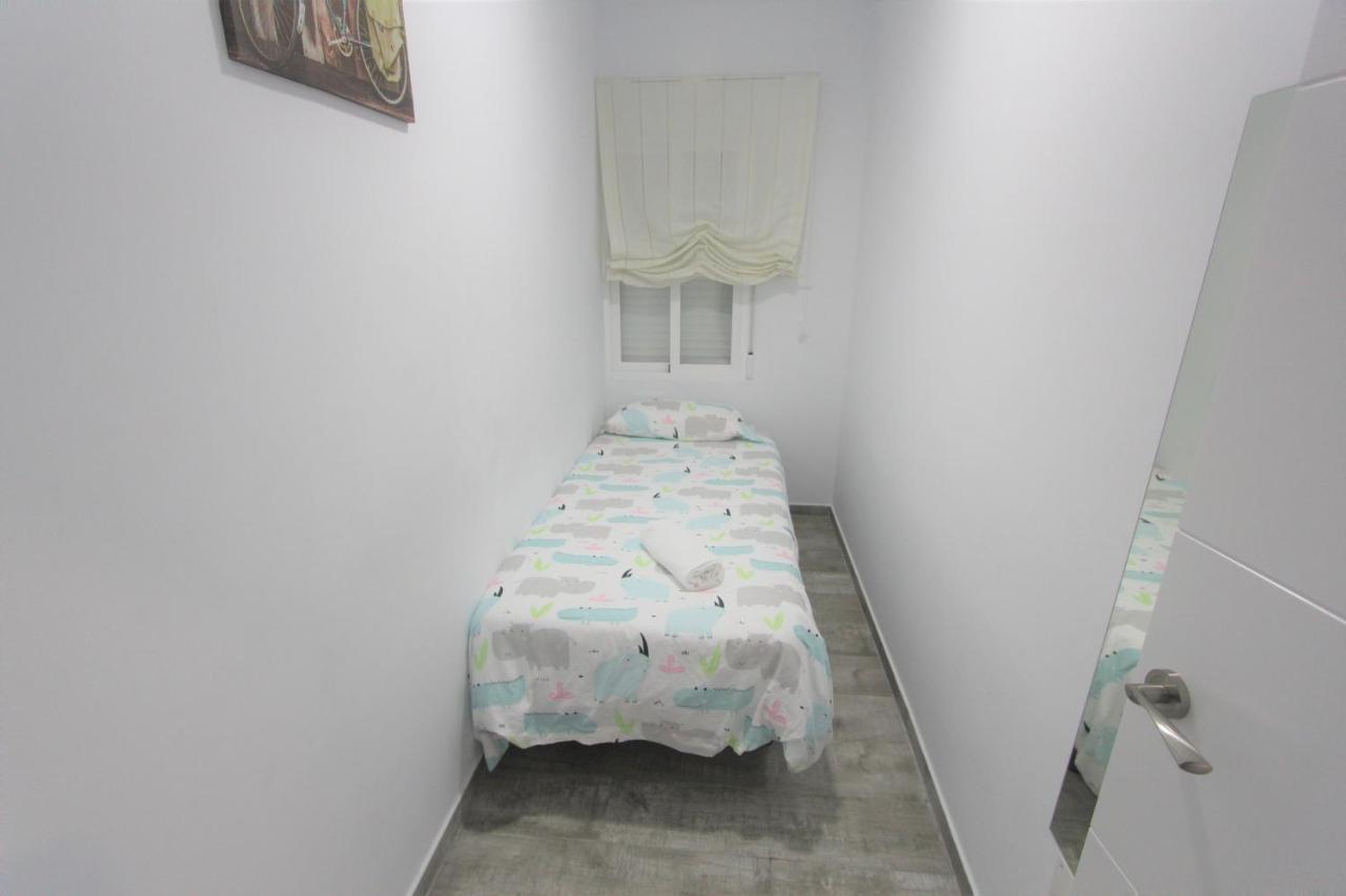 Apartamento Carihuela Nidos - Segunda Linea De Playa - Excelente Conexión Wifi Torremolinos