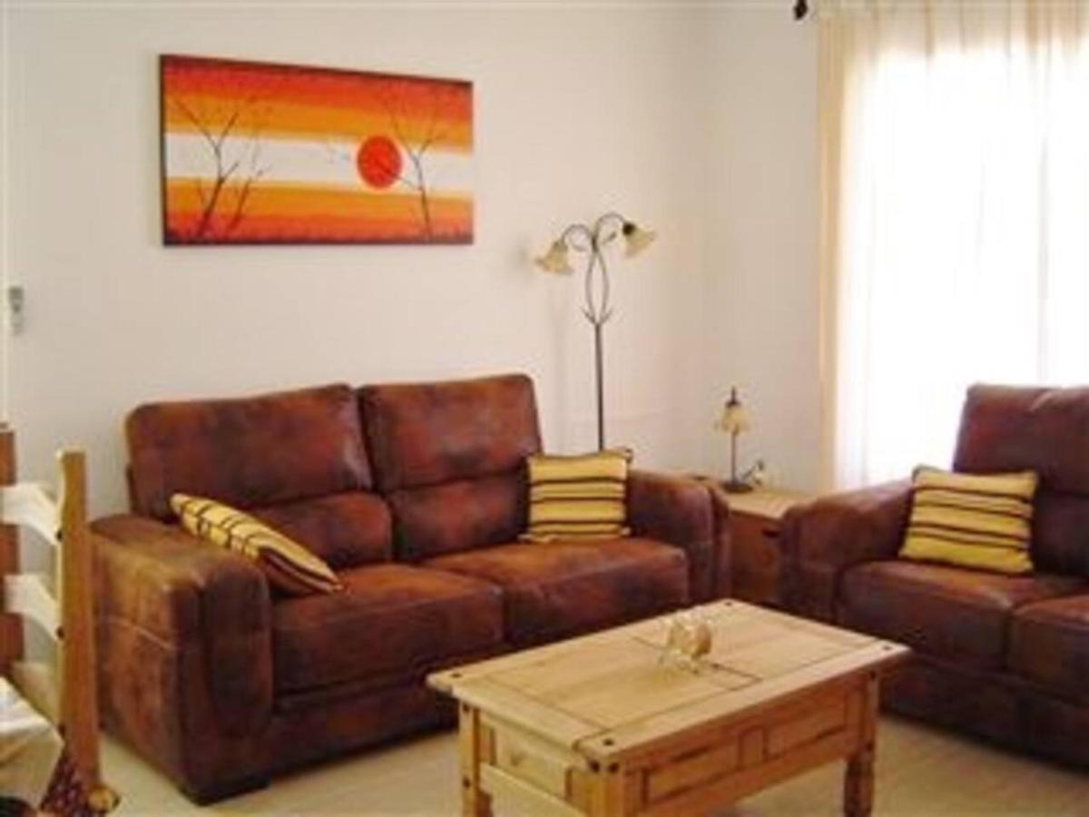 Lovely 3-bed House In Holiday home *