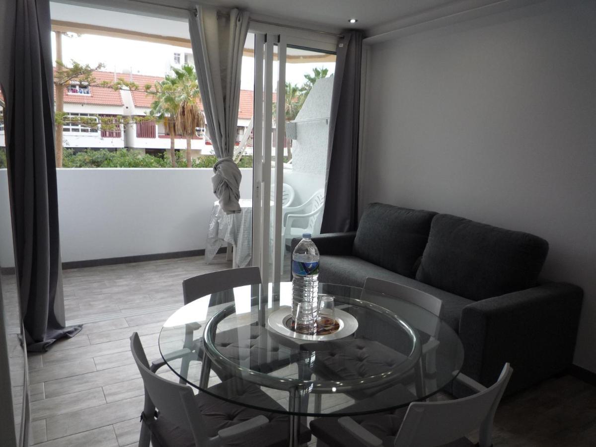 Las Americas 21 Apartment *
