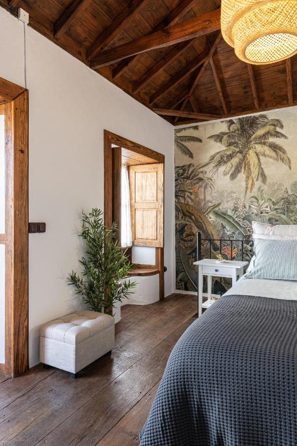 La Carmona House *