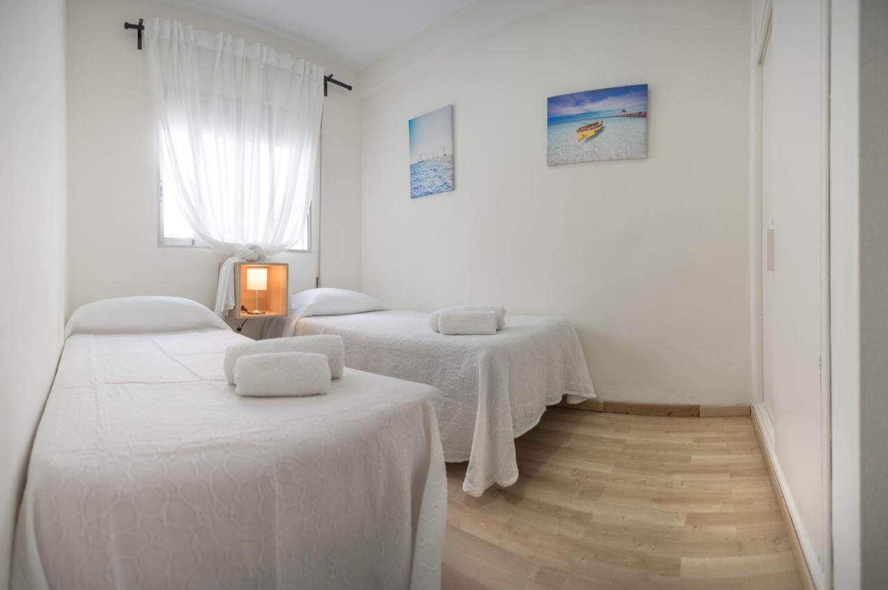 Apartment Delfin Playa Basic Ha