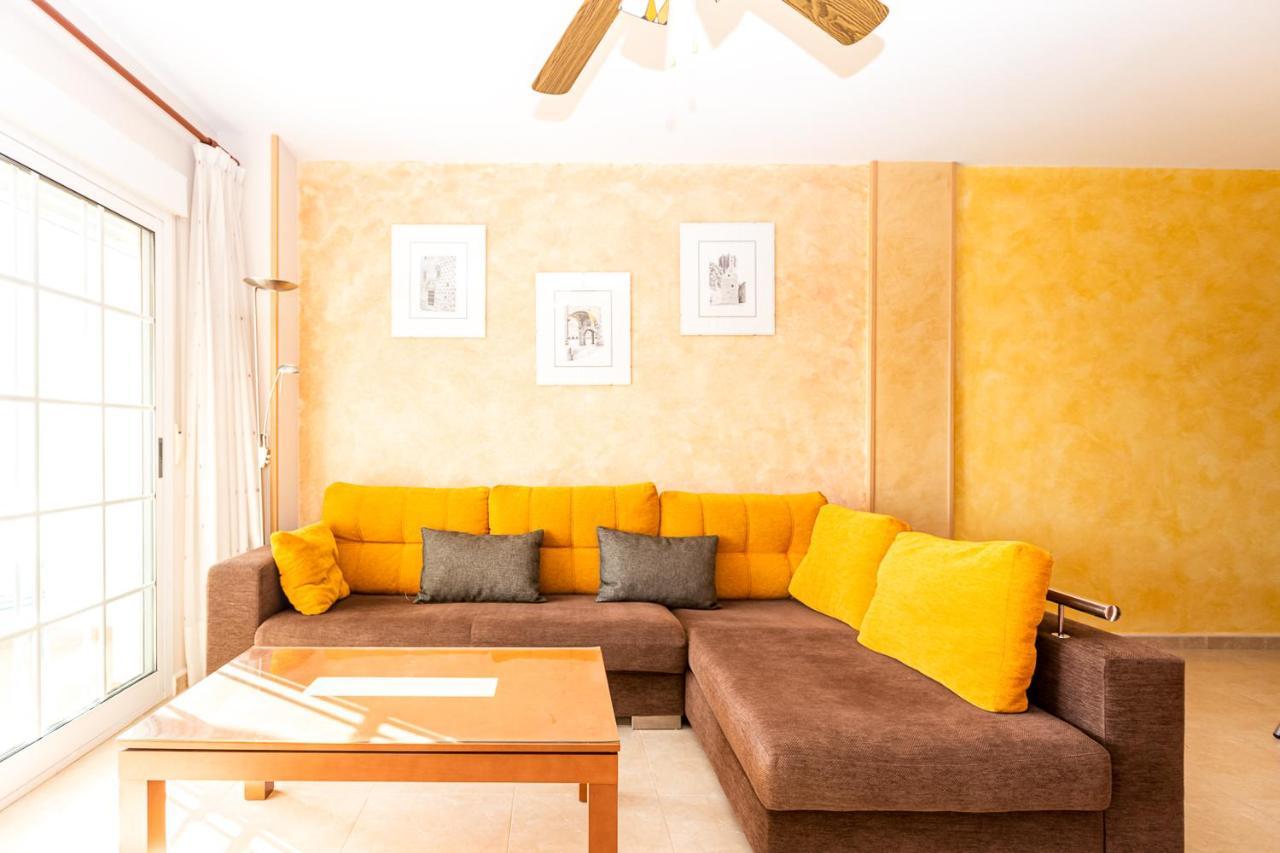 Pilki Apartment *