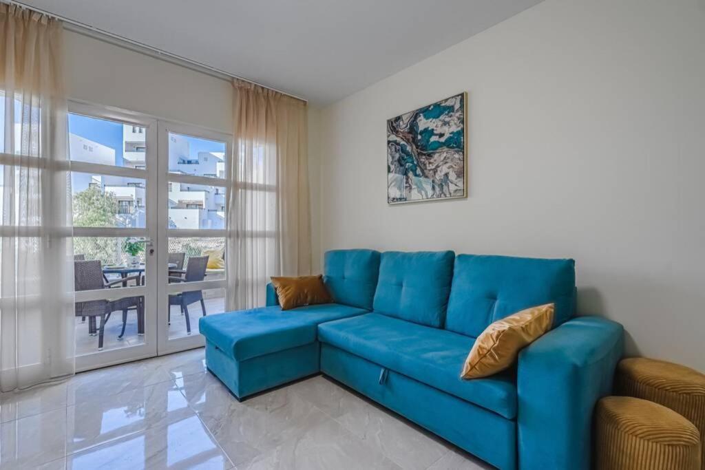 Orlando. Amazing Location. Completely Renovated! Costa Adeje (Tenerife)