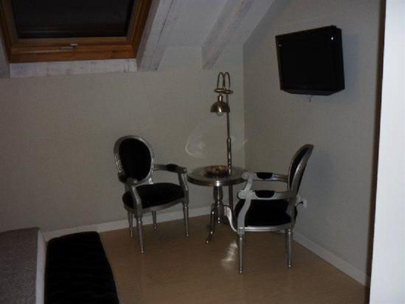 Hotel El Jardin De Eugenia 3*