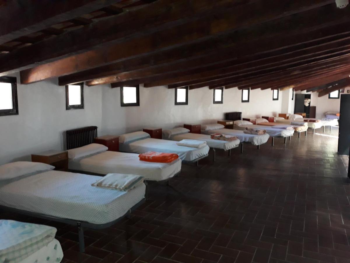 Hostel Enric D'osso *