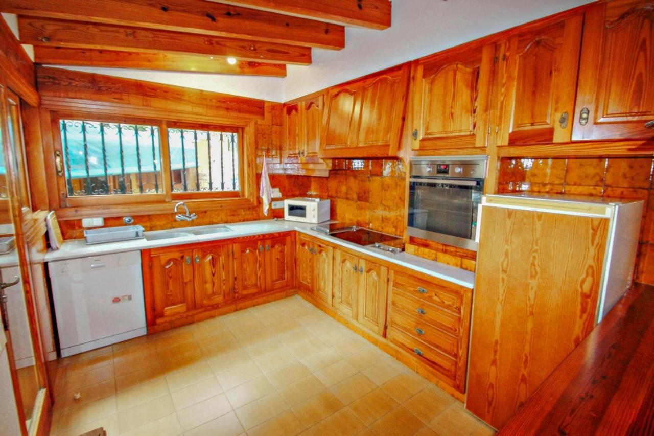 El Portet - Beachfront With Private Pool In *