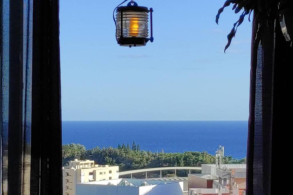 Apartment - Bien Situado En Zona Comercial - Buenas Conexiones Santa Cruz de Tenerife