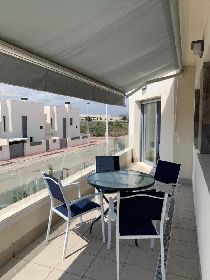 Сasa de vacaciones Con Solarium Amalia Torrevieja