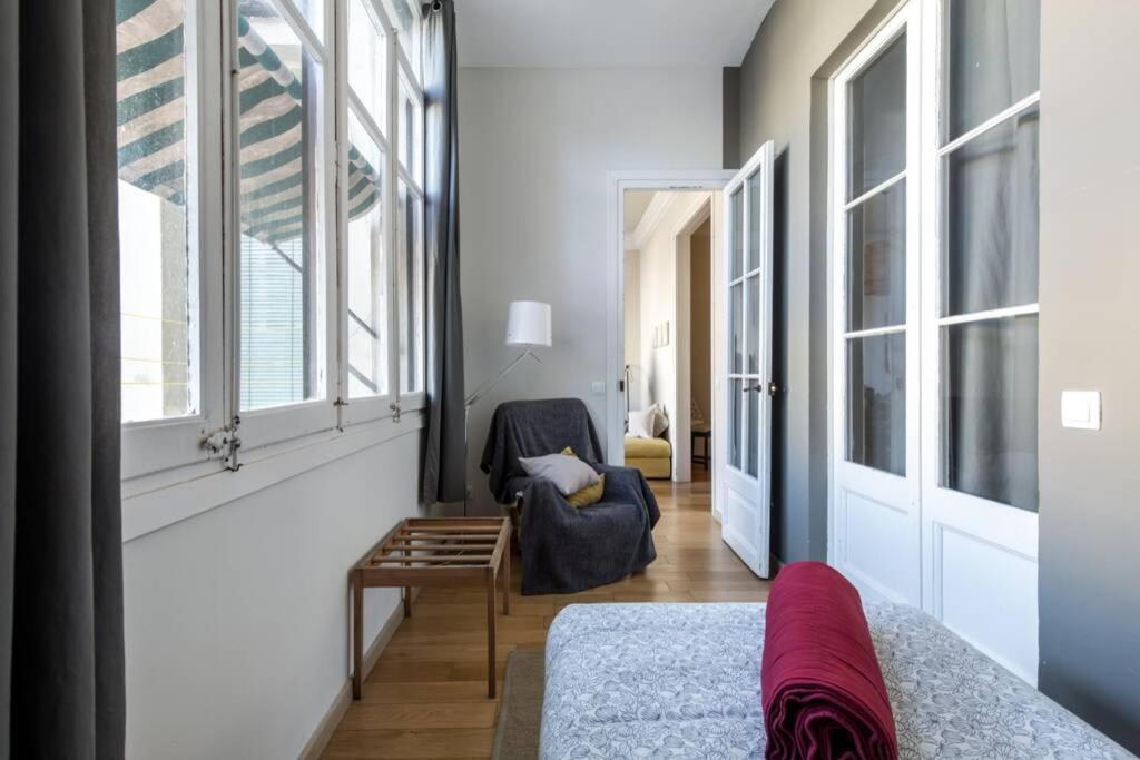 Beautiful & Central Flat Near Sagrada Familia Barcelona