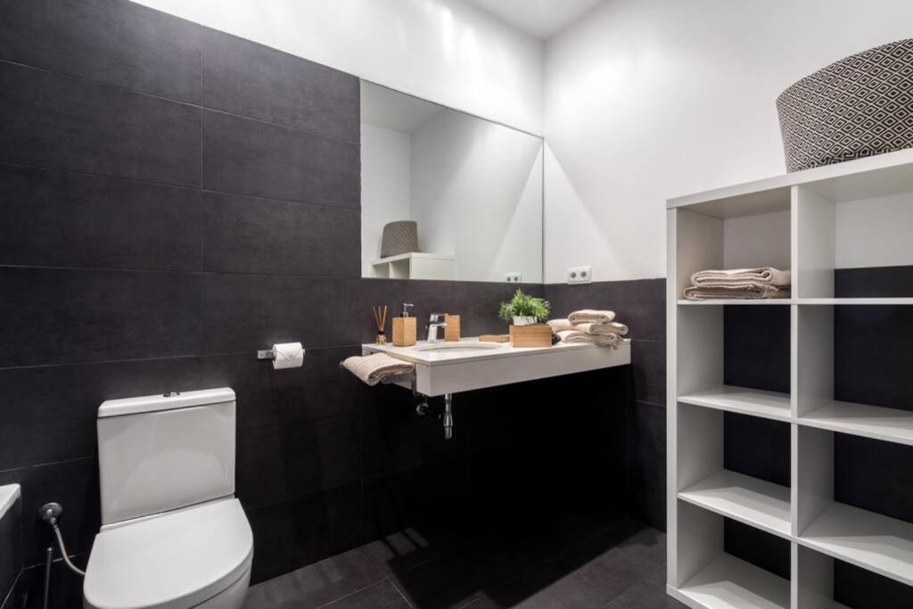 Beautiful & Central Flat Near Sagrada Familia Barcelona