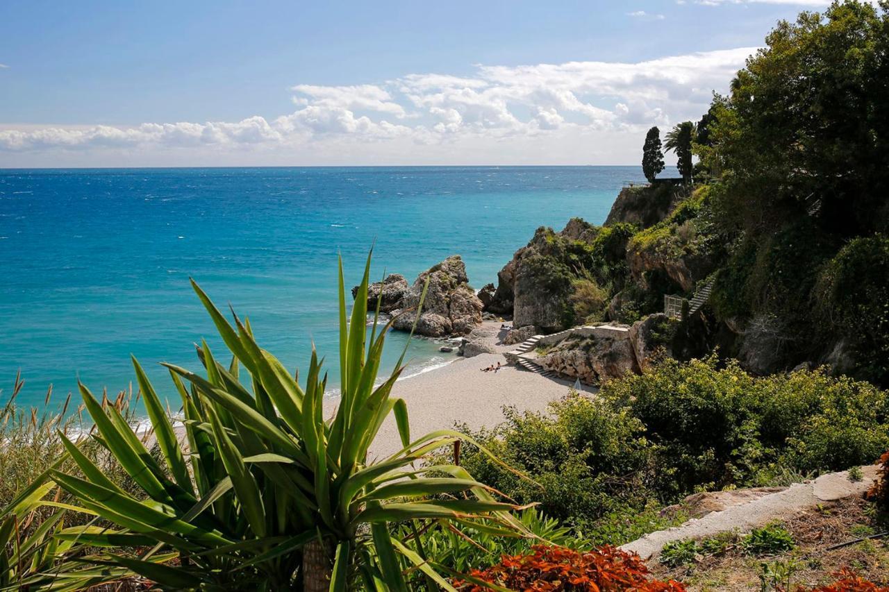 Apartment Edf Tahiti Nerja