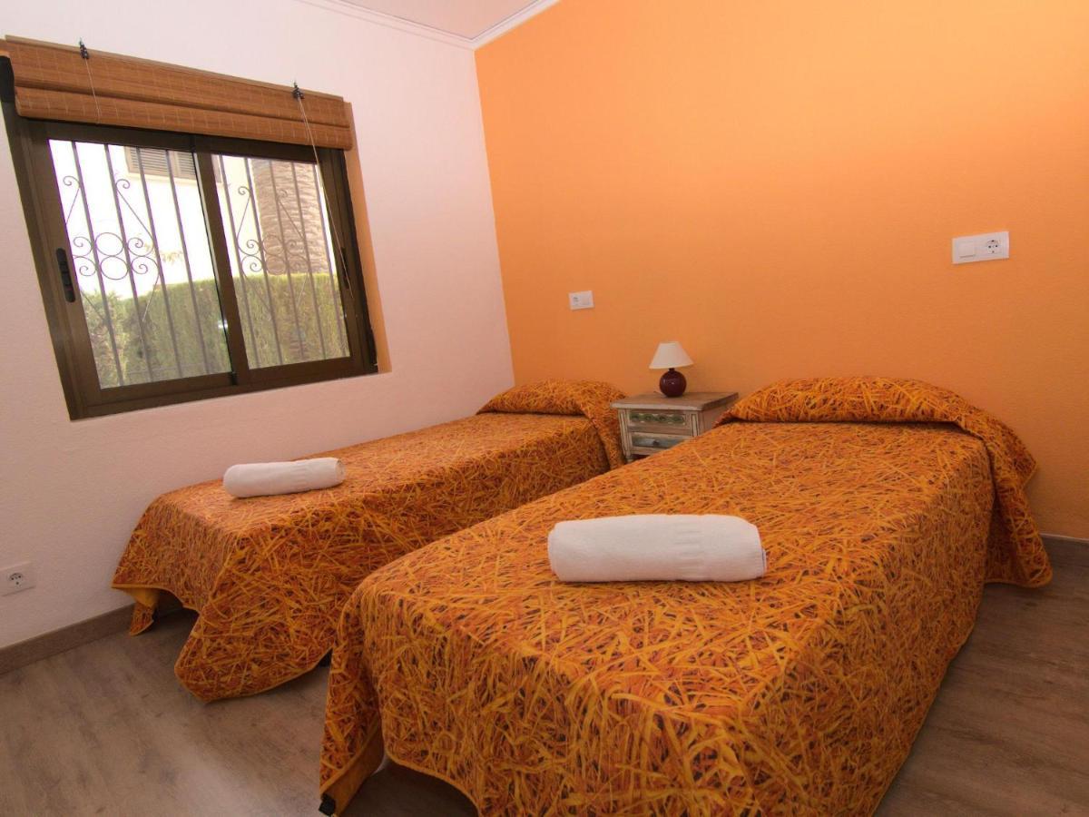 Adosada 2 Hab Frente Piscina Wifi Gratis Villa Denia