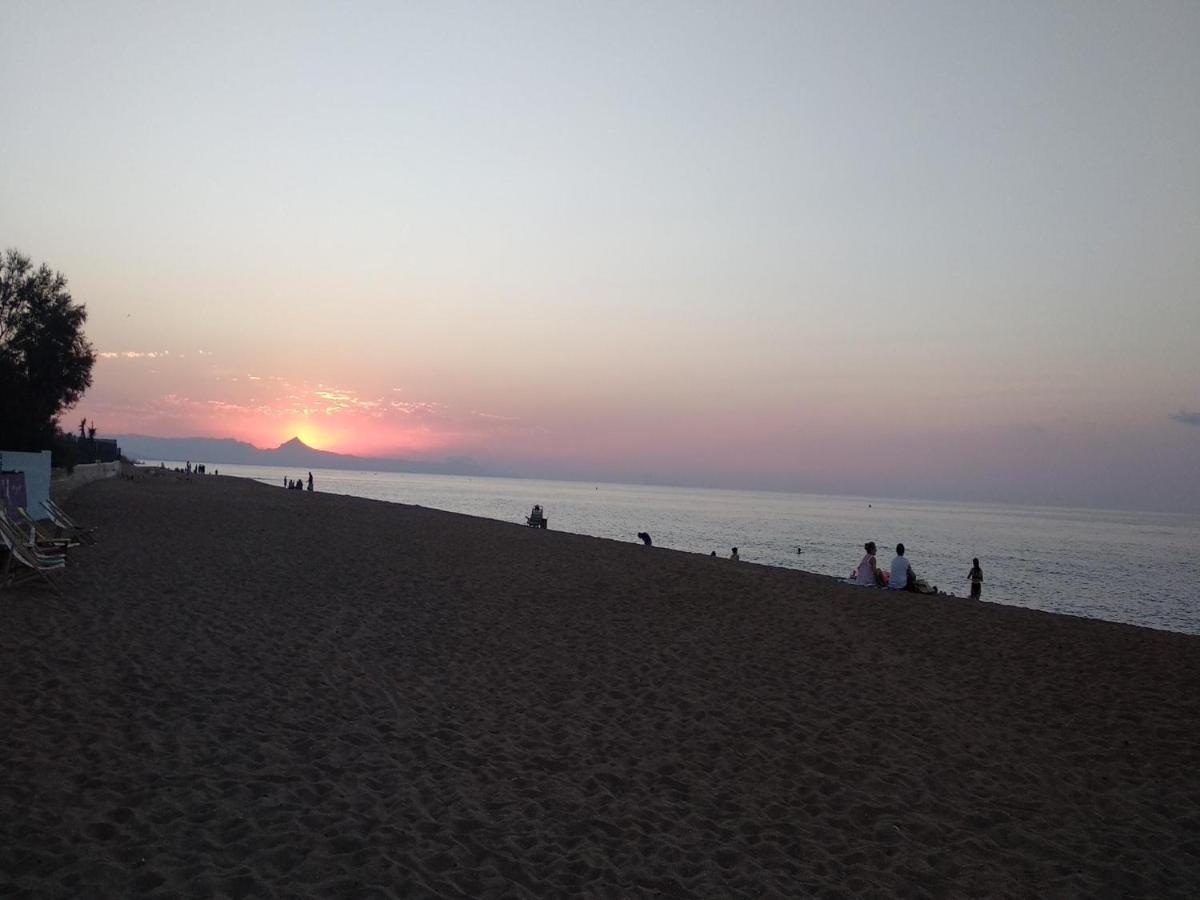 Adosada 2 Hab Frente Piscina Wifi Gratis * Denia
