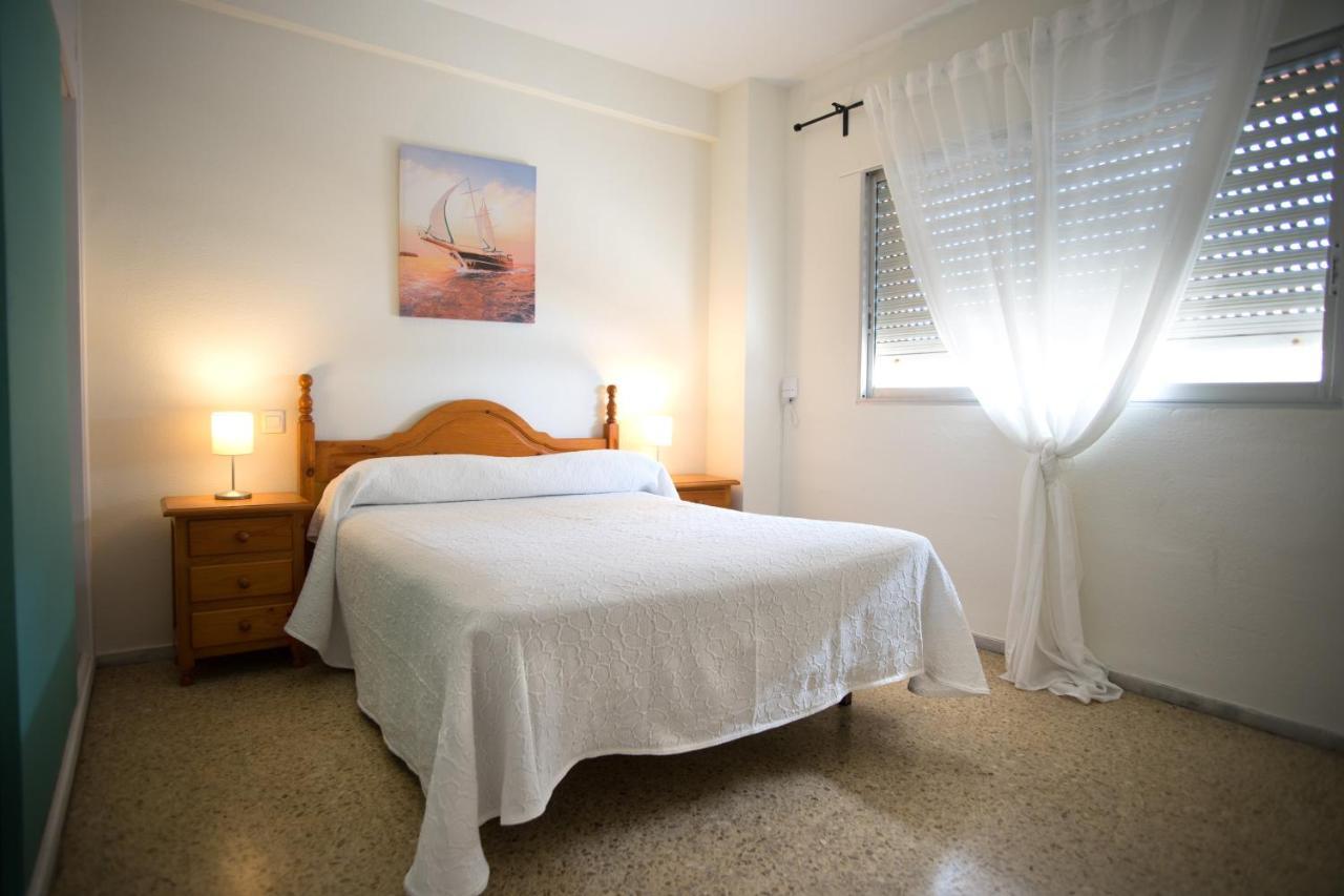 Apartment Delfin Playa Basic Ha