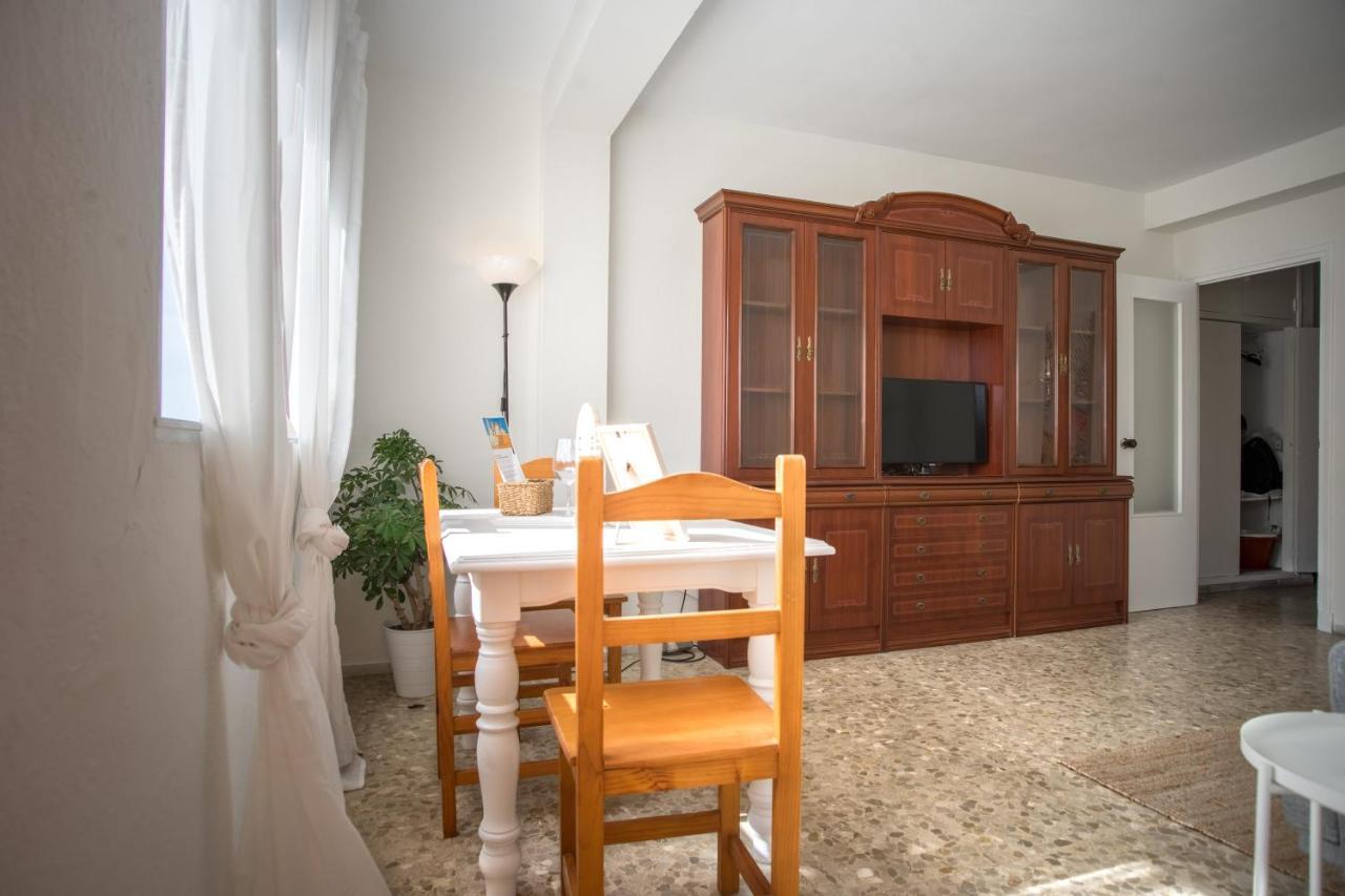 Delfin Playa Basic Ha Cadiz