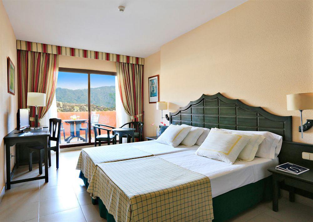 H10 Taburiente Playa 4* Breña Baja