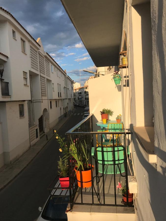 Pintores En Casco Antiguo Apartment *