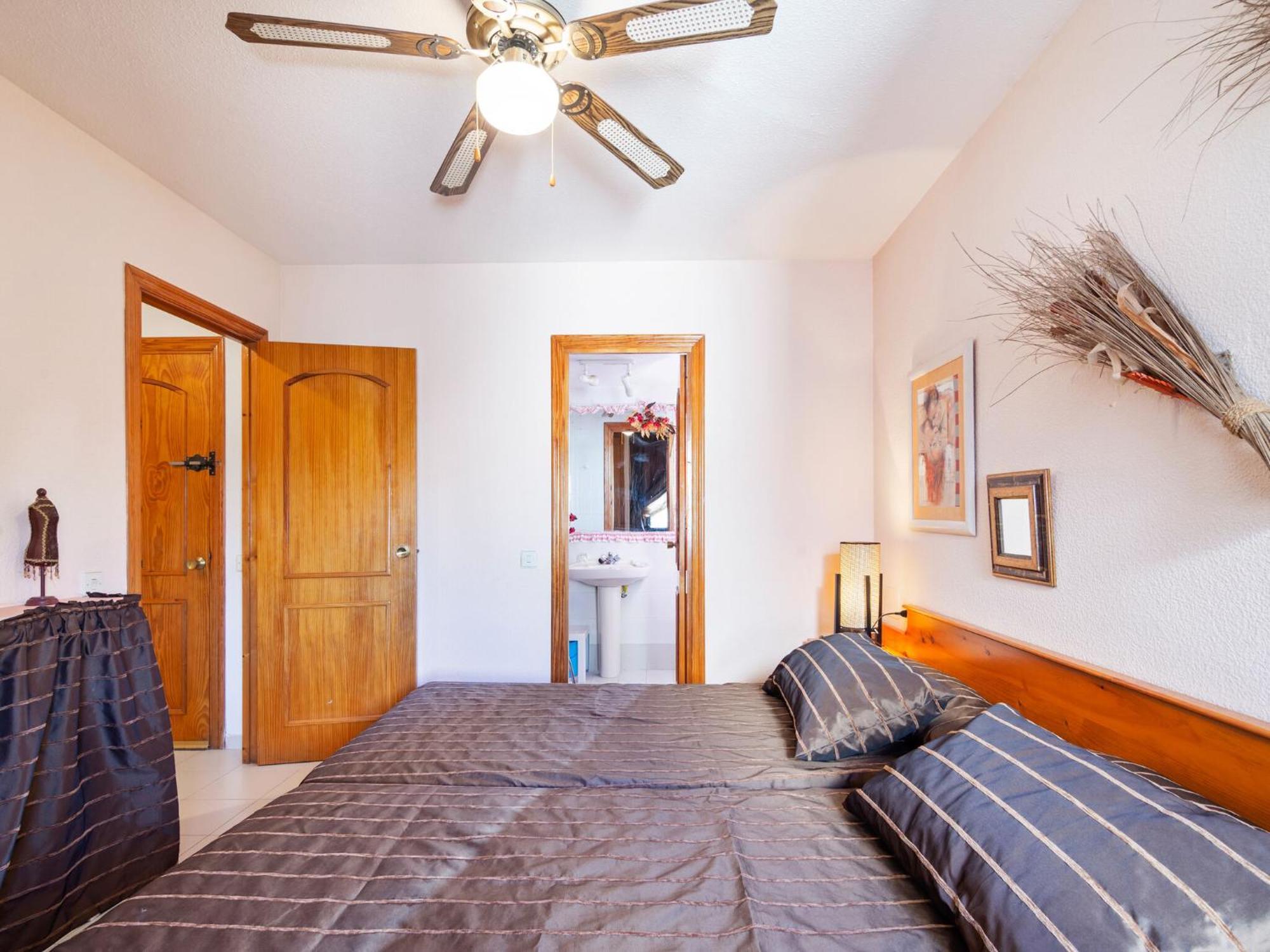Apartment Lovely In With Balcony Roquetas de Mar