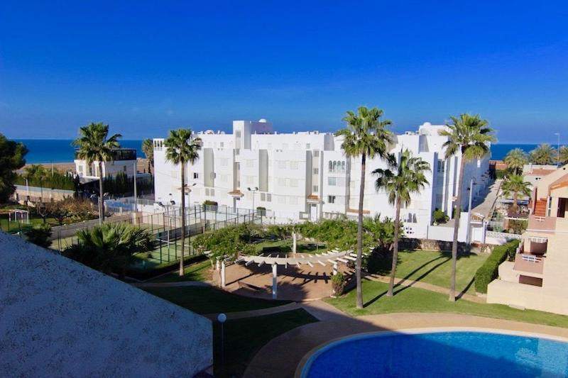 Apartamento ático Duplex En 1a Línea De Mar Dénia