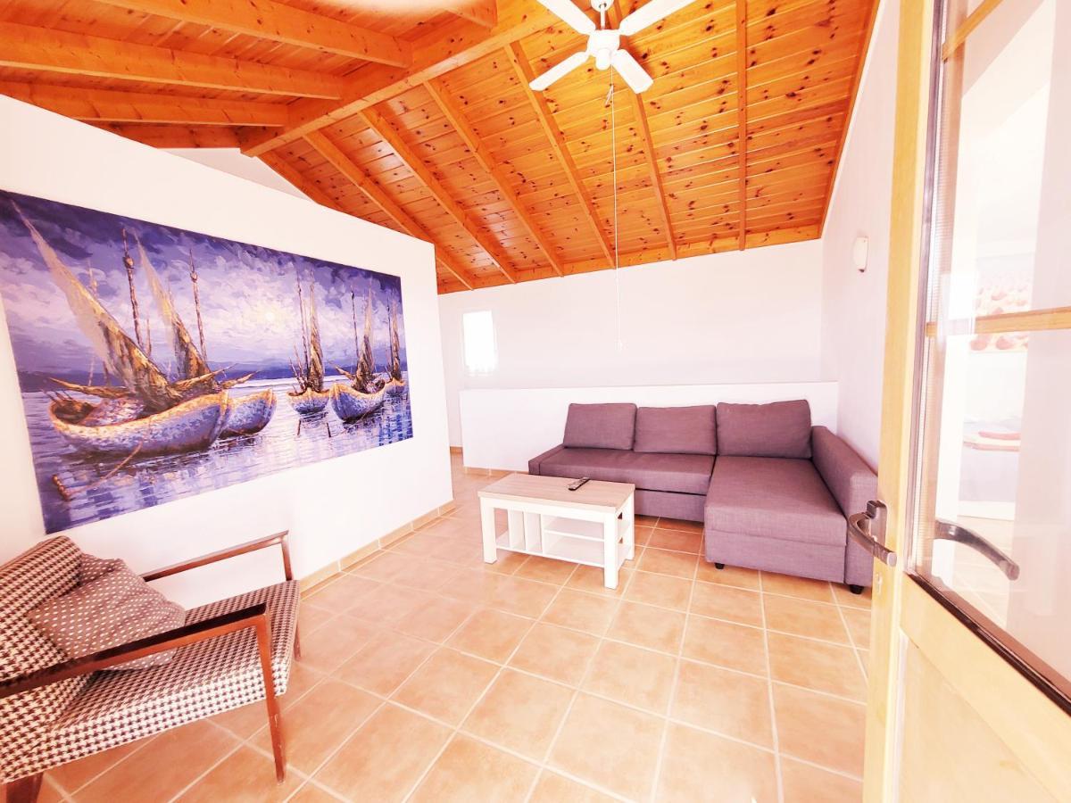 Villatommy Heated Pool, Hottub, Fast Wifi Villa