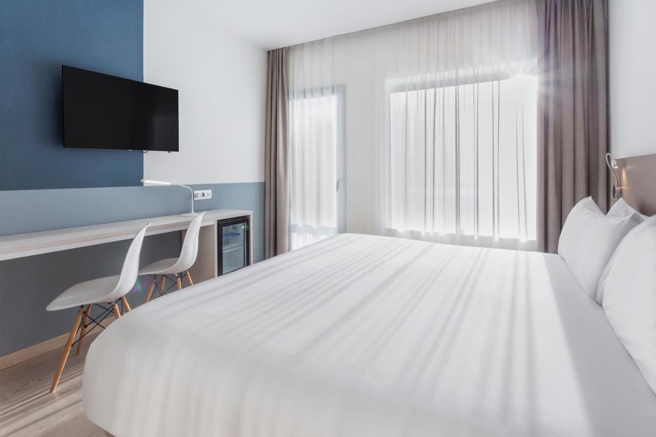 Donostia Aeropuerto Hotel 3*