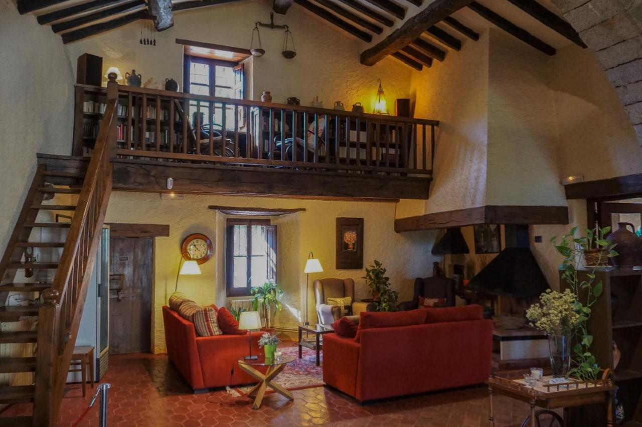 La Sala De 3*