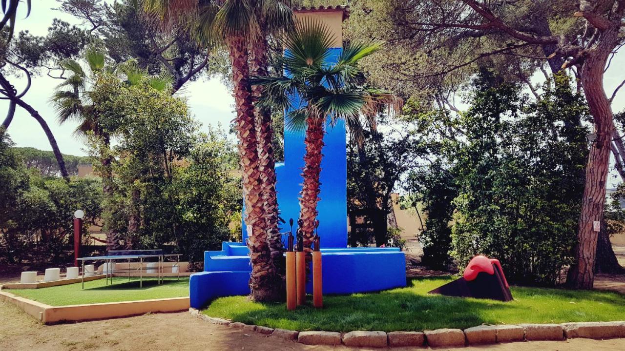 Casa Con Jardin A 30 Metros De La Playa. Vl. *