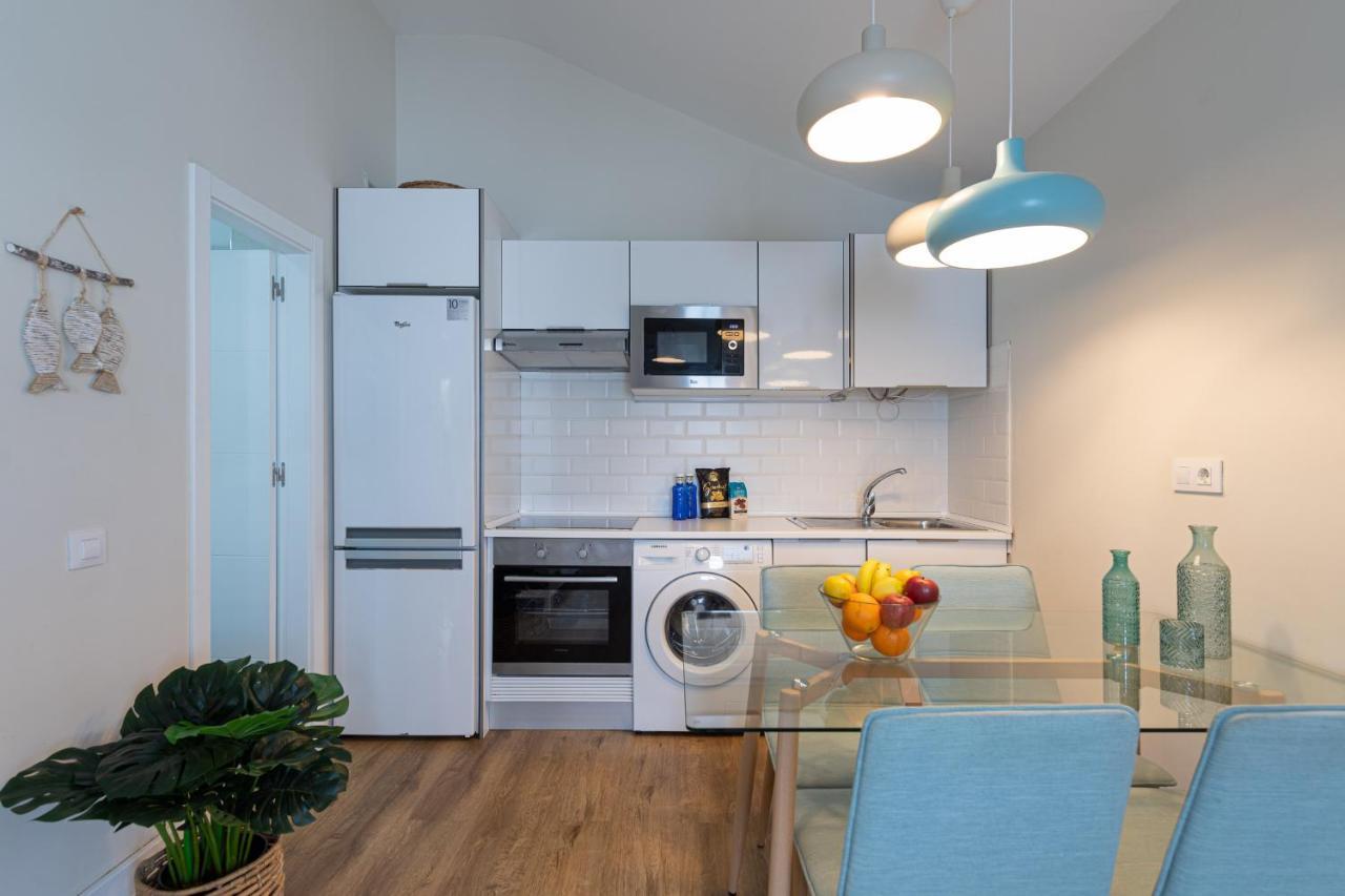 Homeforguest Modern And New Beachfront Apartment *