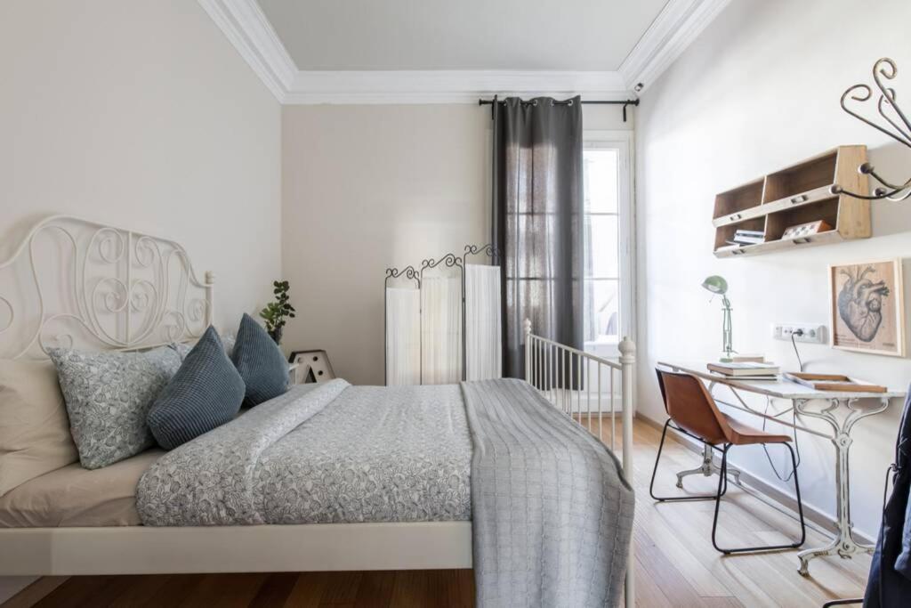 Beautiful & Central Flat Near Sagrada Familia * Barcelona