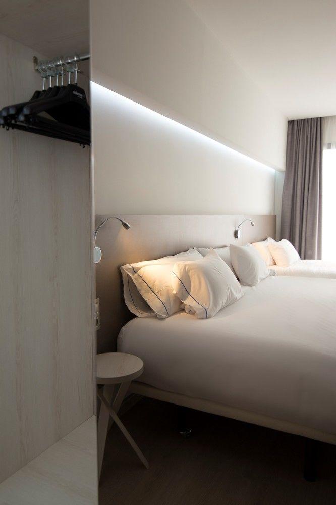 Donostia Aeropuerto Hotel 3*