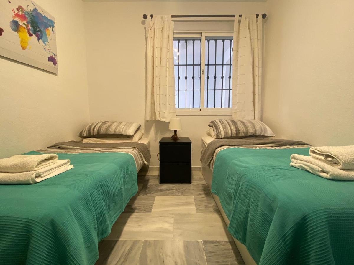 3 Bed Sleeps 6 In Apartamento La Cala De Mijas