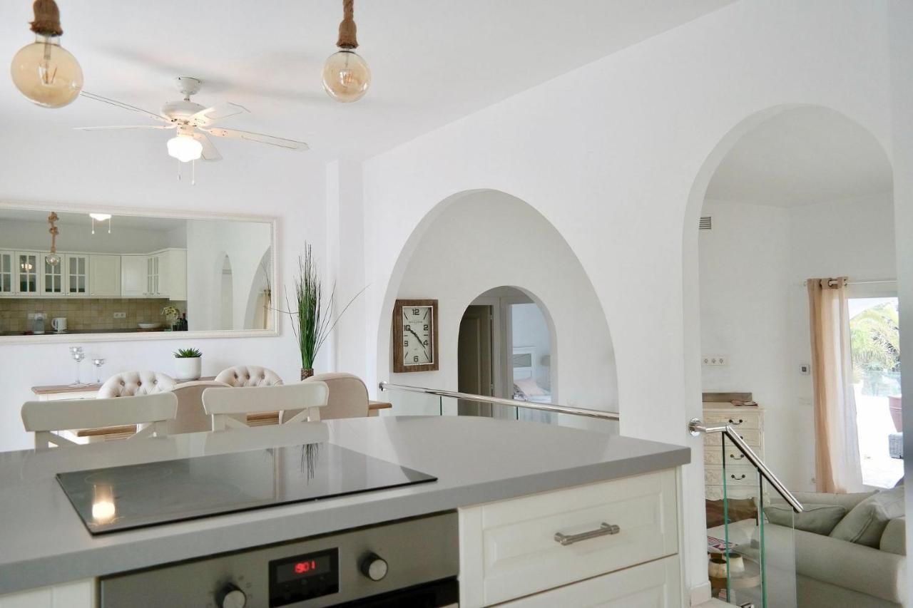Villa Oasis Sea View 3 Bed Private Heated Pool - By Solrentspain *