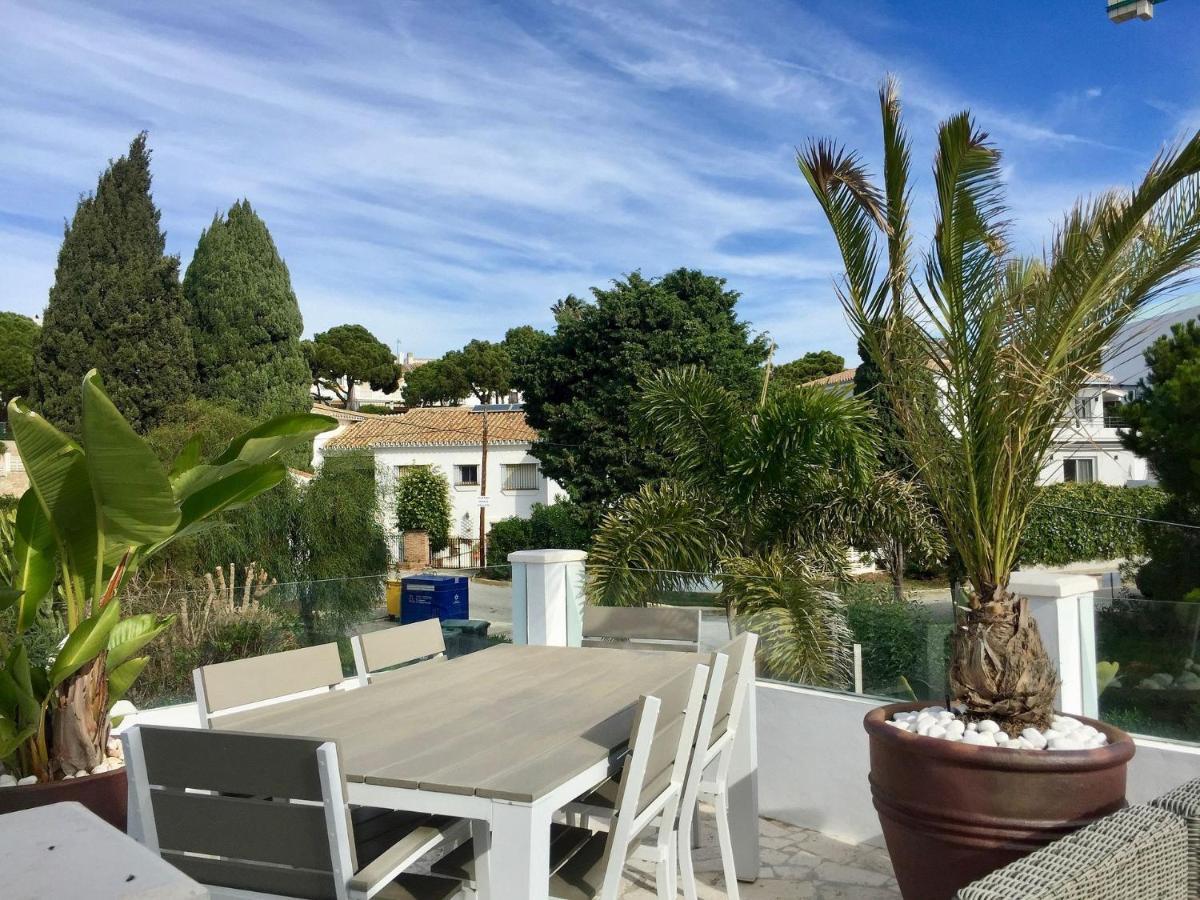 Villa Oasis Sea View 3 Bed Private Heated Pool - By Solrentspain