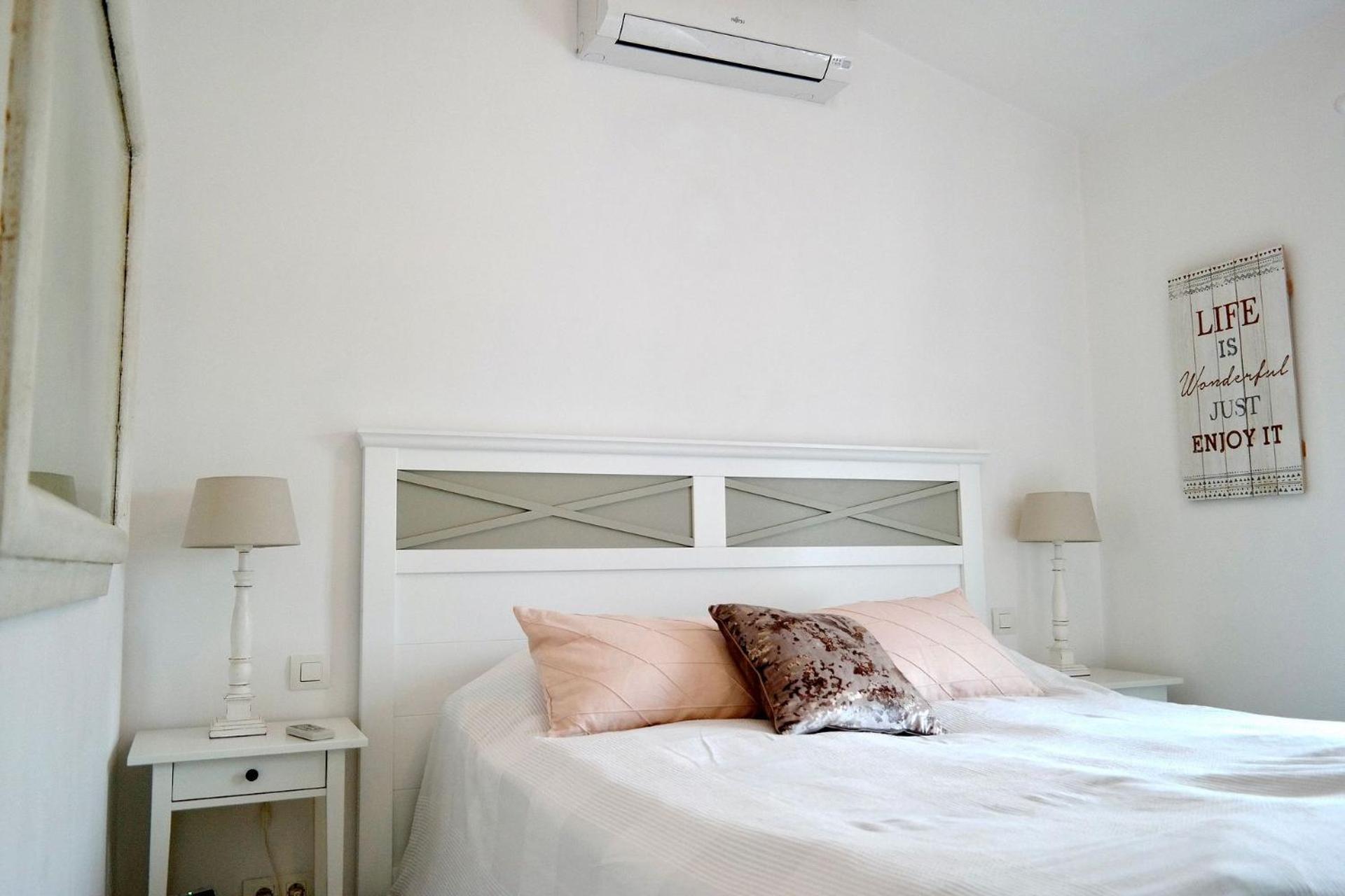 Oasis Sea View 3 Bed Private Heated Pool - By Solrentspain
