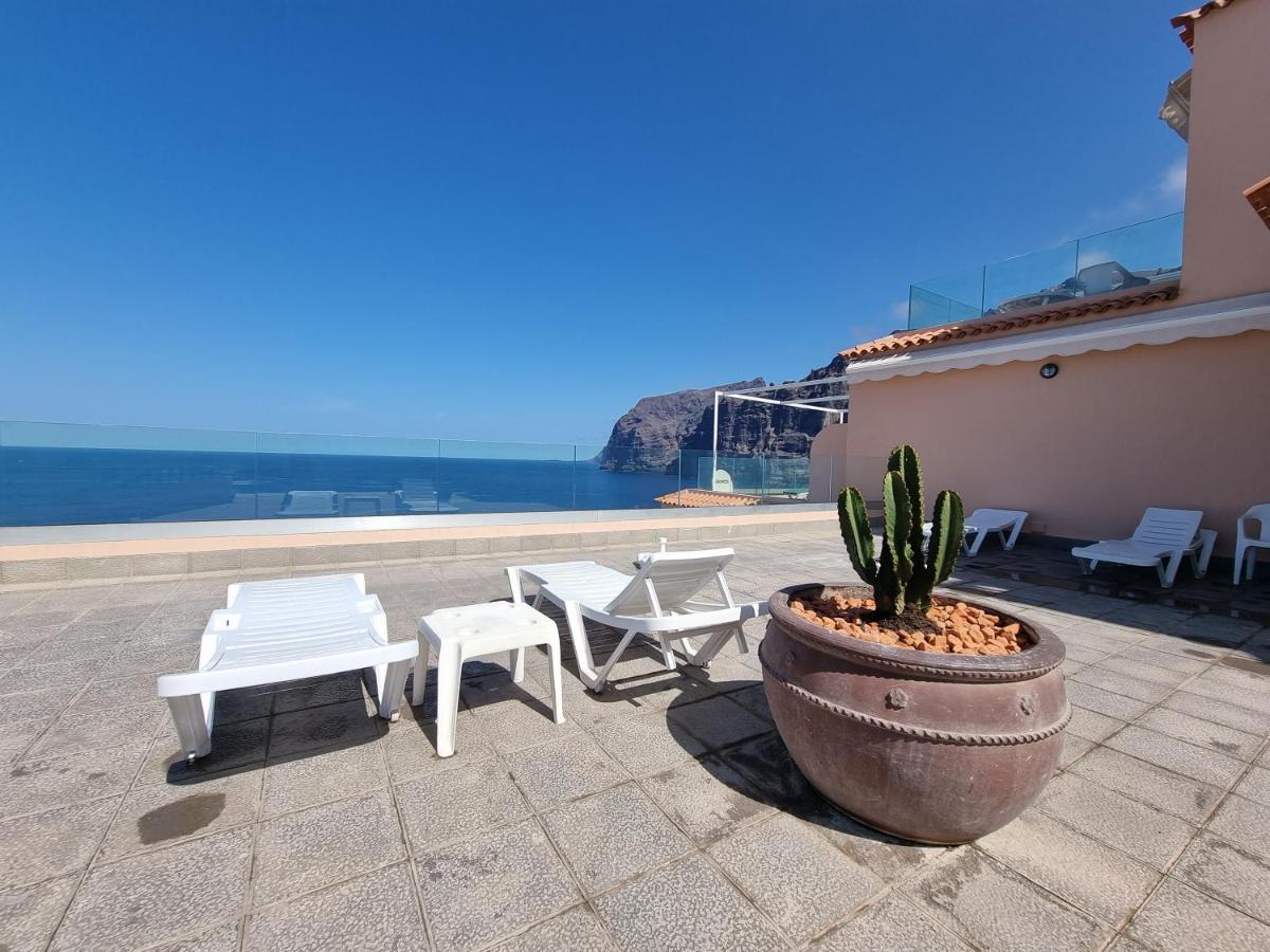 Wonderful Views Apartment