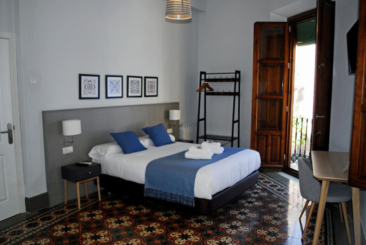 La Perla Pensión Granada