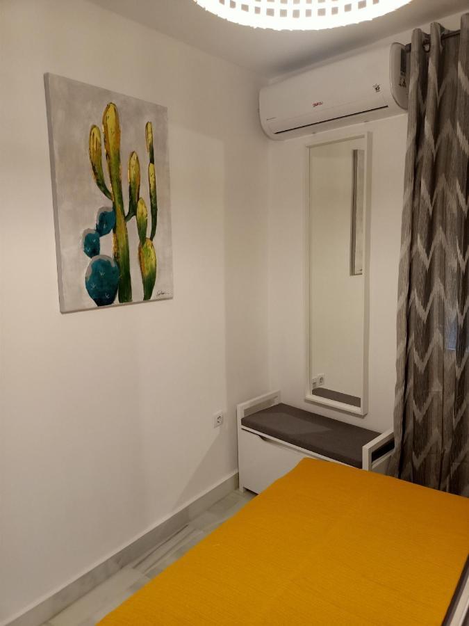 ático Terraza Torre Tavira Apartamento *