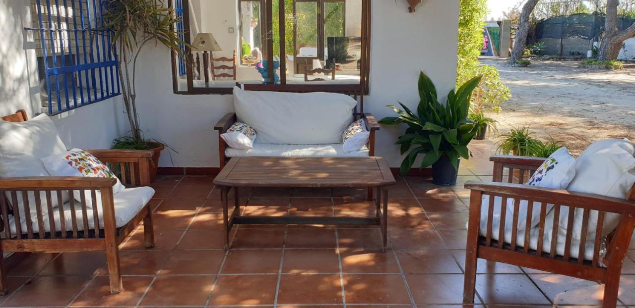 Dunas: Beachfront With Jacuzzis Holiday home
