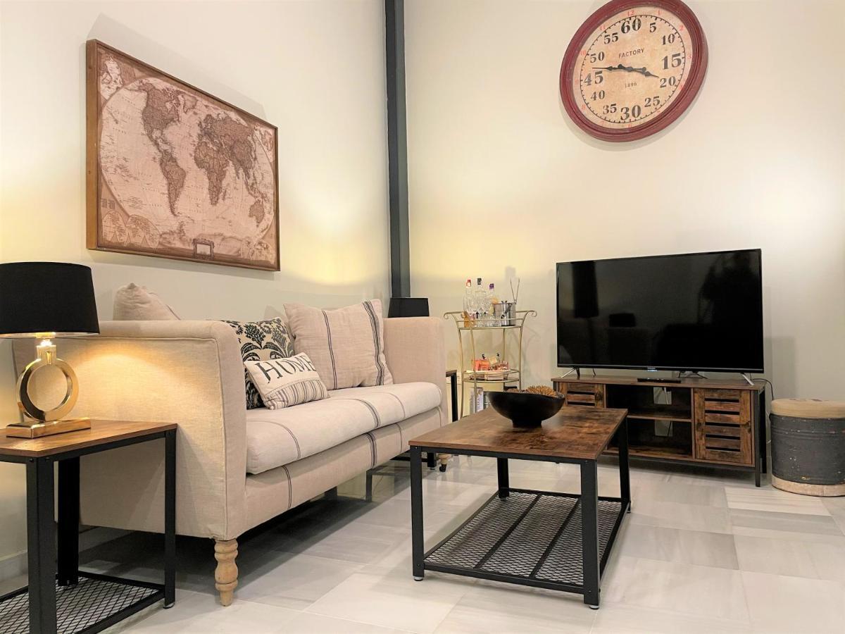 No 38 Apartment *