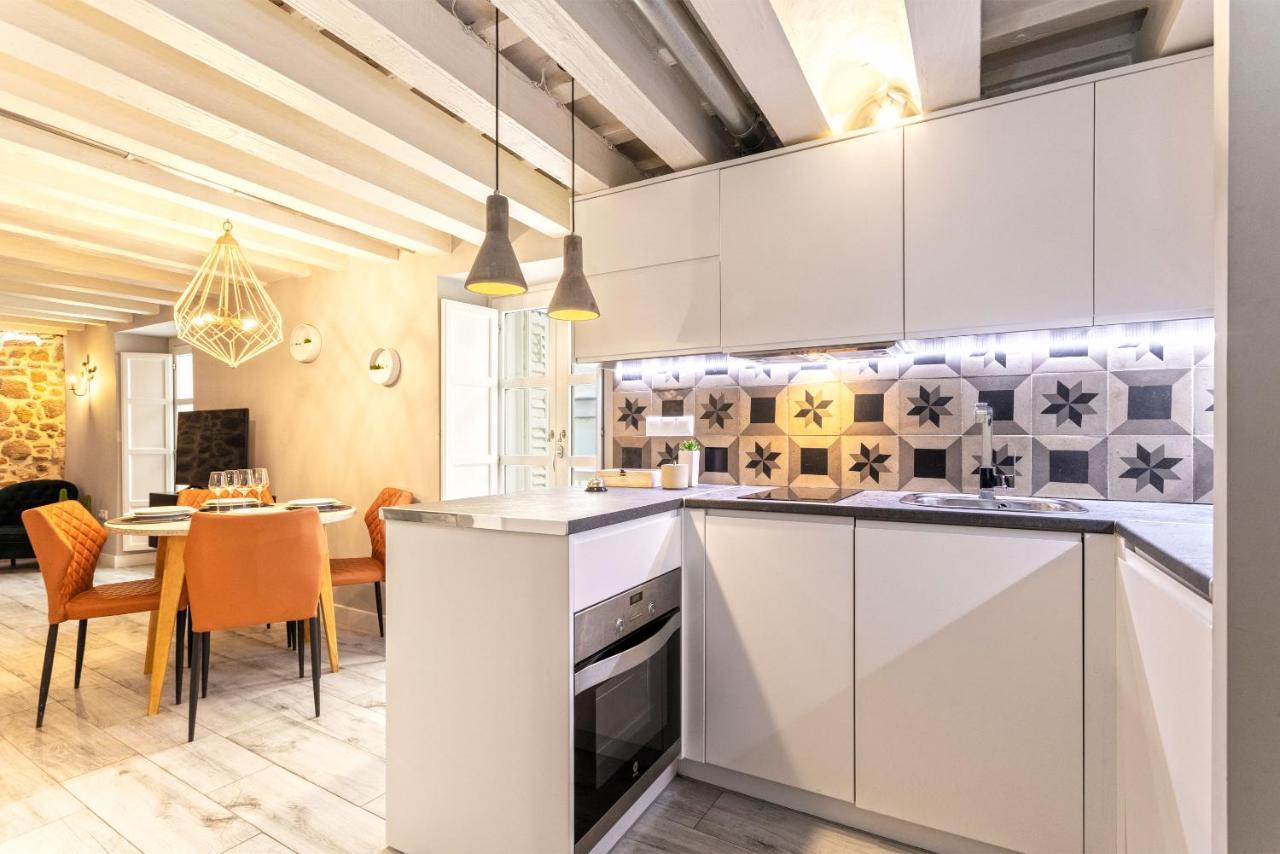 Genteel Plaza De Espana Apartment