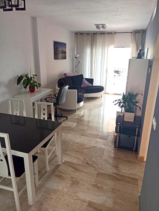 Atico Opalo Apartment *
