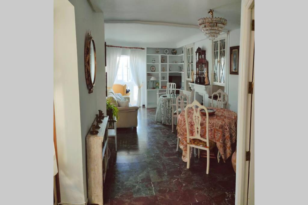 Apartment La Casa De Flores By Gades Gestion *